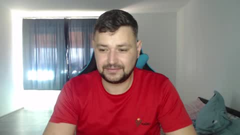 Snapshot of just_a_nice_guy_27 chatting on December 17, 2024, 11:39 am Alex online show from December 17, 2024, 11:39 am