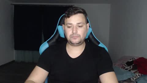 Snapshot of just_a_nice_guy_27 chatting on December 22, 2024, 10:04 pm Alex online show from December 22, 2024, 10:04 pm