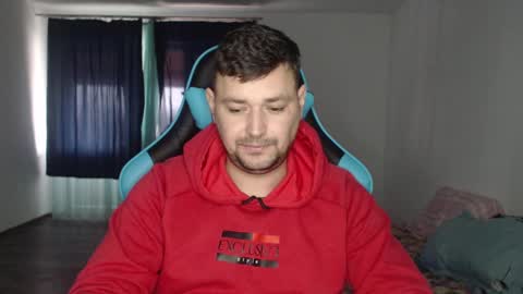 Snapshot of just_a_nice_guy_27 chatting on December 25, 2024, 11:11 am Alex online show from December 25, 2024, 11:11 am