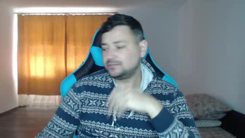 Snapshot of just_a_nice_guy_27 chatting on December 29, 2024, 11:29 am Alex online show from December 29, 2024, 11:29 am