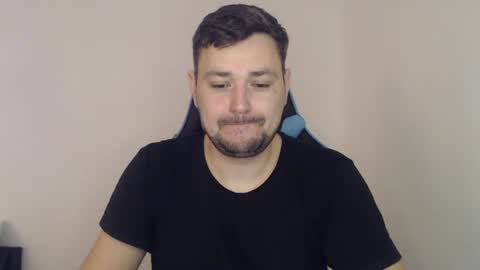 Snapshot of just_a_nice_guy_27 chatting on January 18, 2025, 11:43 am Alex online show from January 18, 2025, 11:43 am