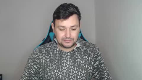 Snapshot of just_a_nice_guy_27 chatting on February 6, 2025, 11:32 am Alex online show from February 6, 2025, 11:32 am