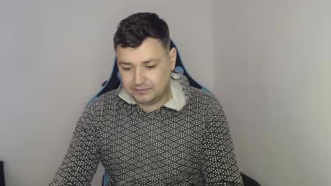 Snapshot of just_a_nice_guy_27 chatting on February 16, 2025, 11:16 am Alex online show from February 16, 2025, 11:16 am