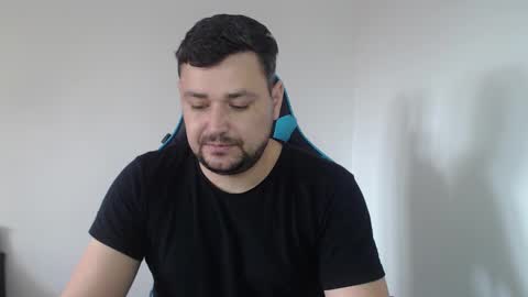 Snapshot of just_a_nice_guy_27 chatting on March 3, 2025, 11:22 am Alex online show from March 3, 2025, 11:22 am