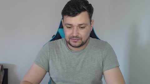 Snapshot of just_a_nice_guy_27 chatting on March 12, 2025, 11:20 am Alex online show from March 12, 2025, 11:20 am