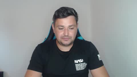 Snapshot of just_a_nice_guy_27 chatting on September 10, 2025, 11:21 am Alex online show from September 10, 2025, 11:21 am