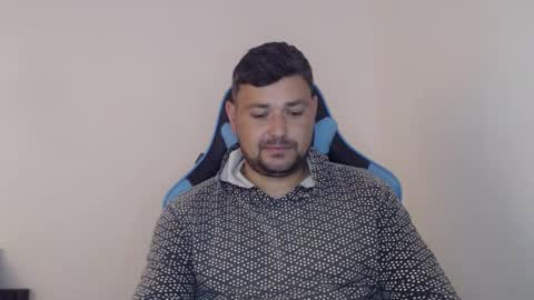 Snapshot of just_a_nice_guy_27 chatting on September 30, 2025, 11:26 am Alex online show from September 30, 2025, 11:26 am