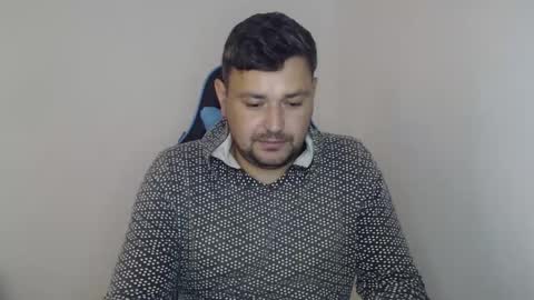 Snapshot of just_a_nice_guy_27 chatting on October 9, 2025, 11:19 am Alex online show from October 9, 2025, 11:19 am