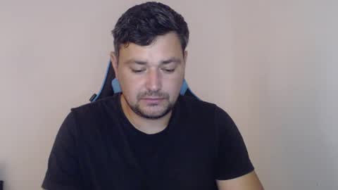 Snapshot of just_a_nice_guy_27 chatting on October 27, 2025, 11:25 am Alex online show from October 27, 2025, 11:25 am