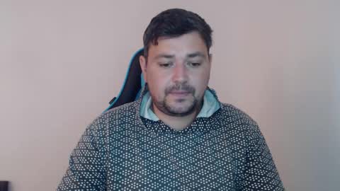 Snapshot of just_a_nice_guy_27 chatting on October 29, 2025, 11:23 am Alex online show from October 29, 2025, 11:23 am