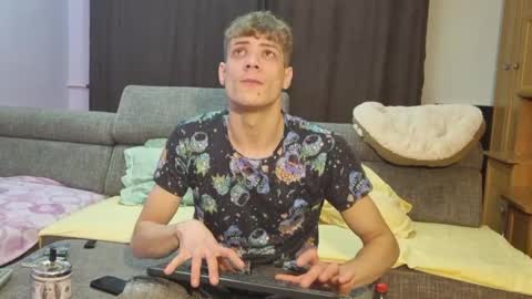 just_alexx12 online show from December 23, 2024, 8:47 pm
