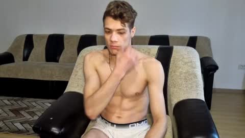 just_alexx12 online show from January 6, 2025, 12:35 pm