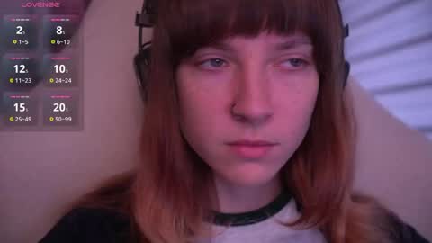 Snapshot of just_busking chatting on October 17, 2025, 7:44 am Julia online show from October 17, 2025, 7:44 am