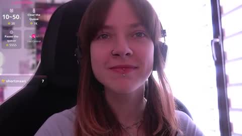 Julia online show from January 18, 2026, 9:13 am