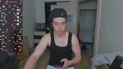 Snapshot of just_edwins chatting on June 25, 2026, 11:04 am Edwins online show from June 25, 2026, 11:04 am