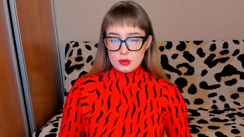 Nika and Mark online show from December 16, 2025, 8:25 pm