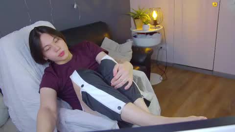 Snapshot of just_gay_ chatting on February 1, 2025, 5:05 pm just_gay_ online show from February 1, 2025, 5:05 pm