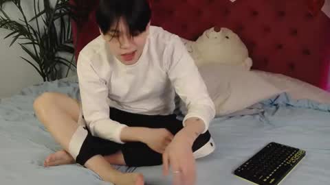 Snapshot of just_gay_ chatting on February 15, 2025, 2:00 pm just_gay_ online show from February 15, 2025, 2:00 pm