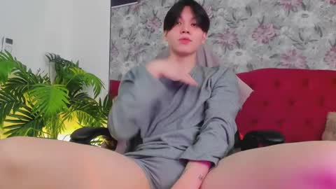 Snapshot of just_gay_ chatting on March 5, 2025, 1:17 pm just_gay_ online show from March 5, 2025, 1:17 pm