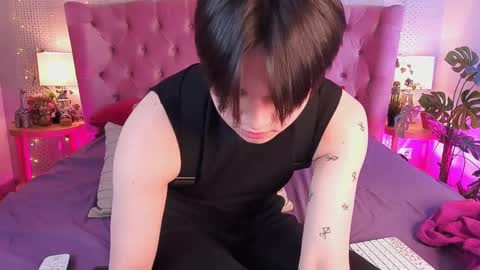 Snapshot of just_gay_ chatting on March 8, 2025, 4:28 pm just_gay_ online show from March 8, 2025, 4:28 pm