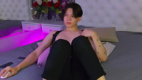 Snapshot of just_gay_ chatting on March 9, 2025, 10:41 pm just_gay_ online show from March 9, 2025, 10:41 pm