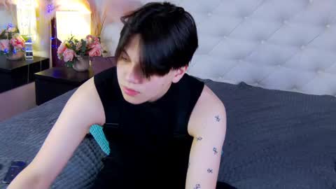 Snapshot of just_gay_ chatting on March 10, 2025, 1:10 pm just_gay_ online show from March 10, 2025, 1:10 pm