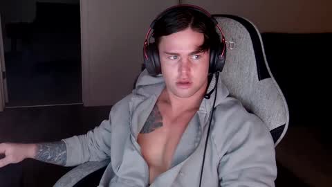 BlueEyedJayy online show from December 3, 2024, 3:09 am