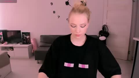 JESSY online show from August 1, 2026, 4:28 pm