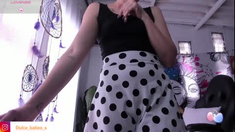 Snapshot of just_katiex chatting on February 4, 2025, 5:55 pm Sofia online show from February 4, 2025, 5:55 pm