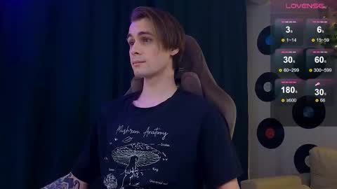 Samuel online show from November 11, 2025, 7:14 pm