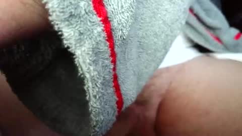 CaliGuy online show from November 12, 2025, 3:29 am