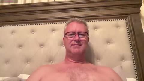 Michael online show from October 20, 2025, 10:05 am