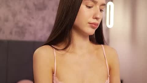 Katarina online show from October 11, 2025, 5:44 pm