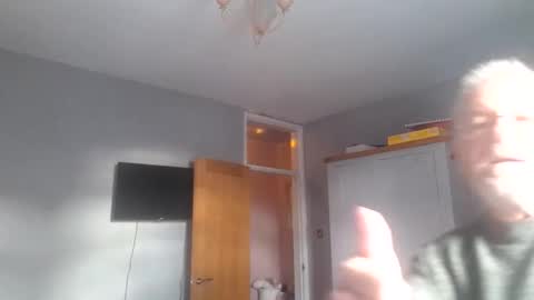 Snapshot of justenjoyingurcompany chatting on October 22, 2025, 8:36 am justenjoyingurcompany online show from October 22, 2025, 8:36 am