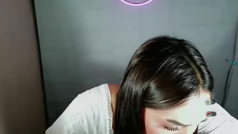 justhewayouare21 online show from April 21, 2026, 1:42 am
