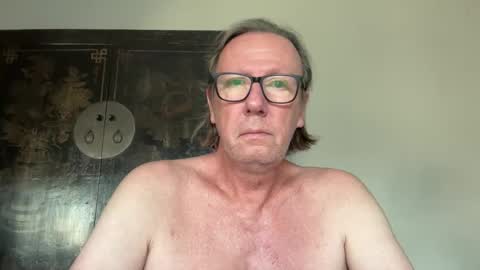 justin_hornyyyy online show from December 18, 2025, 8:09 am