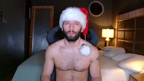 Snapshot of justin_hton chatting on December 15, 2024, 10:39 am Justin online show from December 15, 2024, 10:39 am