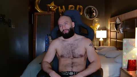 Snapshot of justin_hton chatting on November 10, 2025, 11:09 am Justin online show from November 10, 2025, 11:09 am