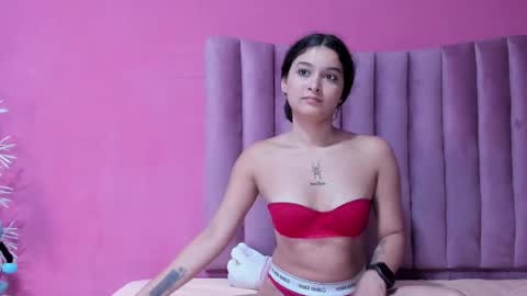 JUSTIN Y JAZMIN online show from February 18, 2025, 12:04 am