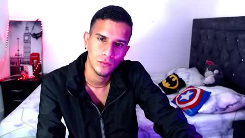 JUSTIN online show from October 17, 2025, 6:21 pm