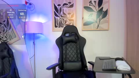 justin_payn14 online show from May 14, 2026, 2:46 pm