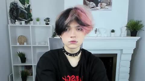 JUSTIN online show from October 10, 2025, 12:26 pm