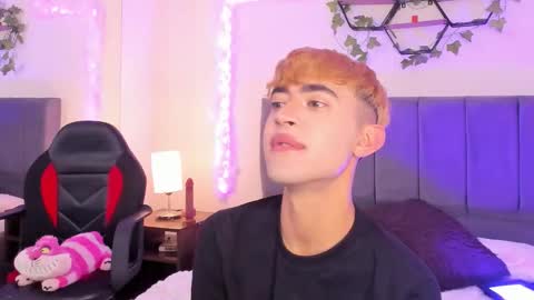 Justin online show from September 26, 2025, 11:25 am