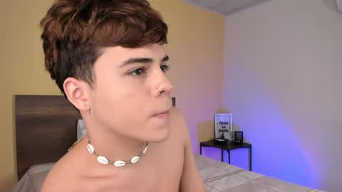 Snapshot of justinbiler chatting on December 21, 2024, 4:09 am Justin online show from December 21, 2024, 4:09 am