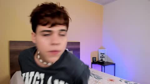 Snapshot of justinbiler chatting on December 23, 2024, 3:40 am Justin online show from December 23, 2024, 3:40 am