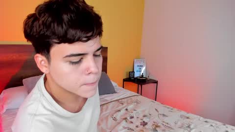 Snapshot of justinbiler chatting on January 25, 2025, 12:16 pm Justin online show from January 25, 2025, 12:16 pm