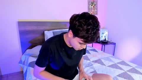 Snapshot of justinbiler chatting on January 29, 2025, 12:24 pm Justin online show from January 29, 2025, 12:24 pm