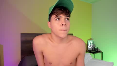 Snapshot of justinbiler chatting on February 24, 2025, 4:15 pm Justin online show from February 24, 2025, 4:15 pm