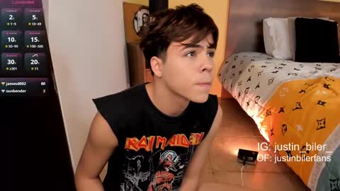 Snapshot of justinbiler chatting on March 12, 2025, 3:40 pm Justin online show from March 12, 2025, 3:40 pm