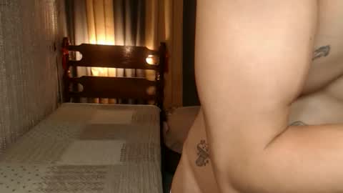 justine_hunk online show from March 15, 2026, 6:36 pm